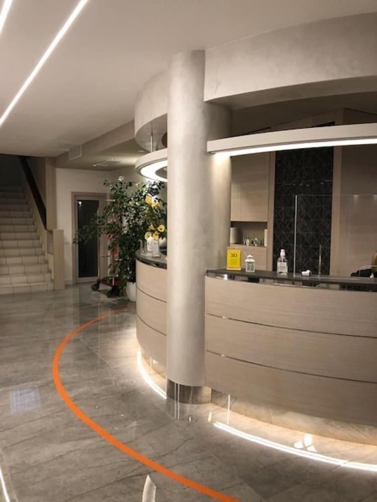 Hotel Olimpia Imola Exterior photo