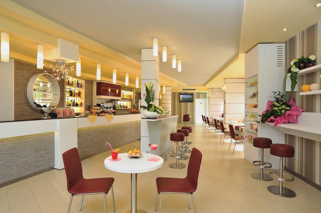 Hotel Olimpia Imola Exterior photo
